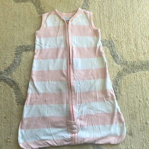 Burt’s bees baby beekeeper transition sleep sack. Size small 23-26”, 10-18 lbs